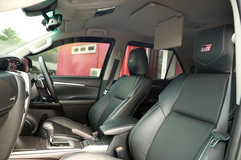 Toyota Fortuner 2