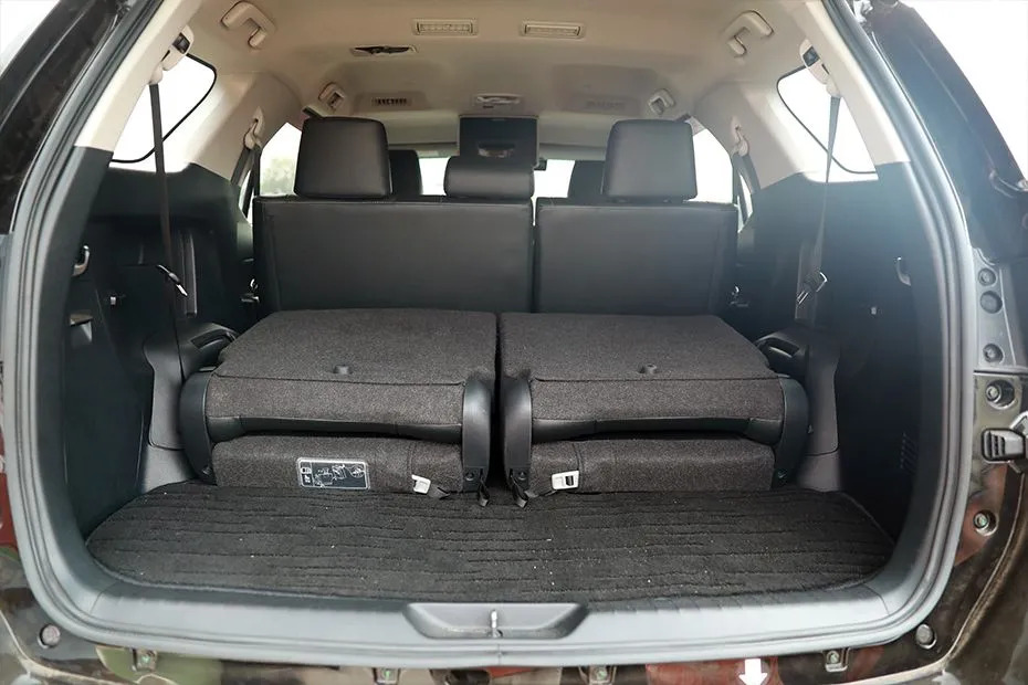 Toyota Fortuner 5