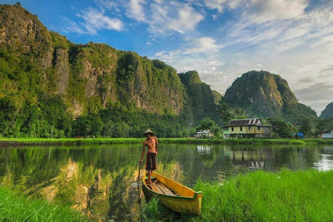 One Day Trip Rammang-Rammang